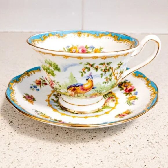 Vintage CHELSEA BIRD Royal Albert Cup and Saucer Set Gold Blue Floral England - Picture 1 of 3